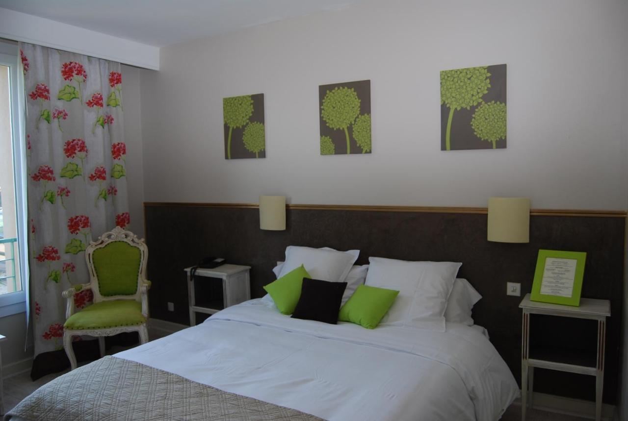 Logis Hotel Restaurant Les Aubuns Caissargues Rum bild